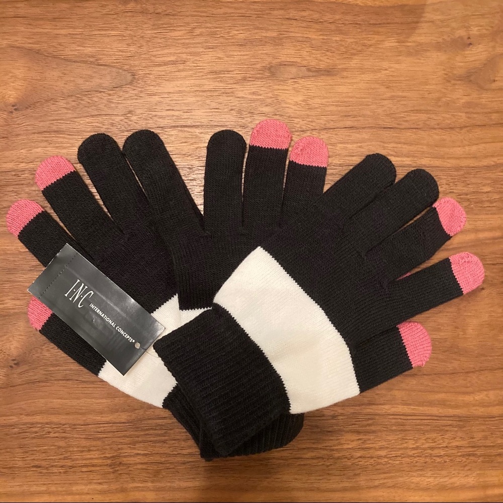 INC Pair +1 Tech Glove Set